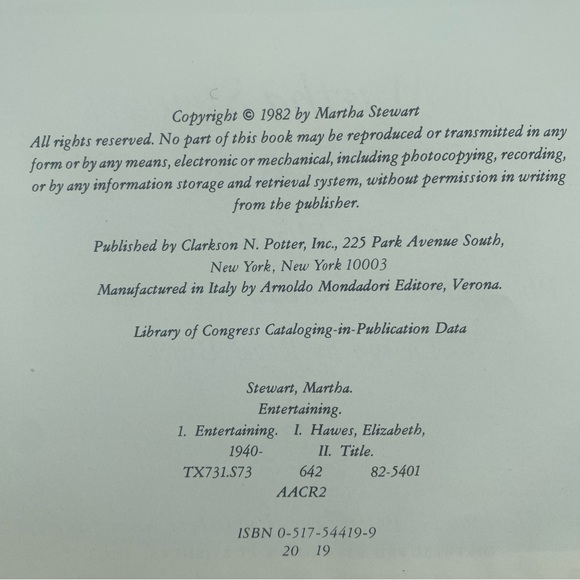 MARTHA STEWART Vintage 1982 "Entertaining" Hardcover Dust Jacket First Edition R - Picture 6 of 11